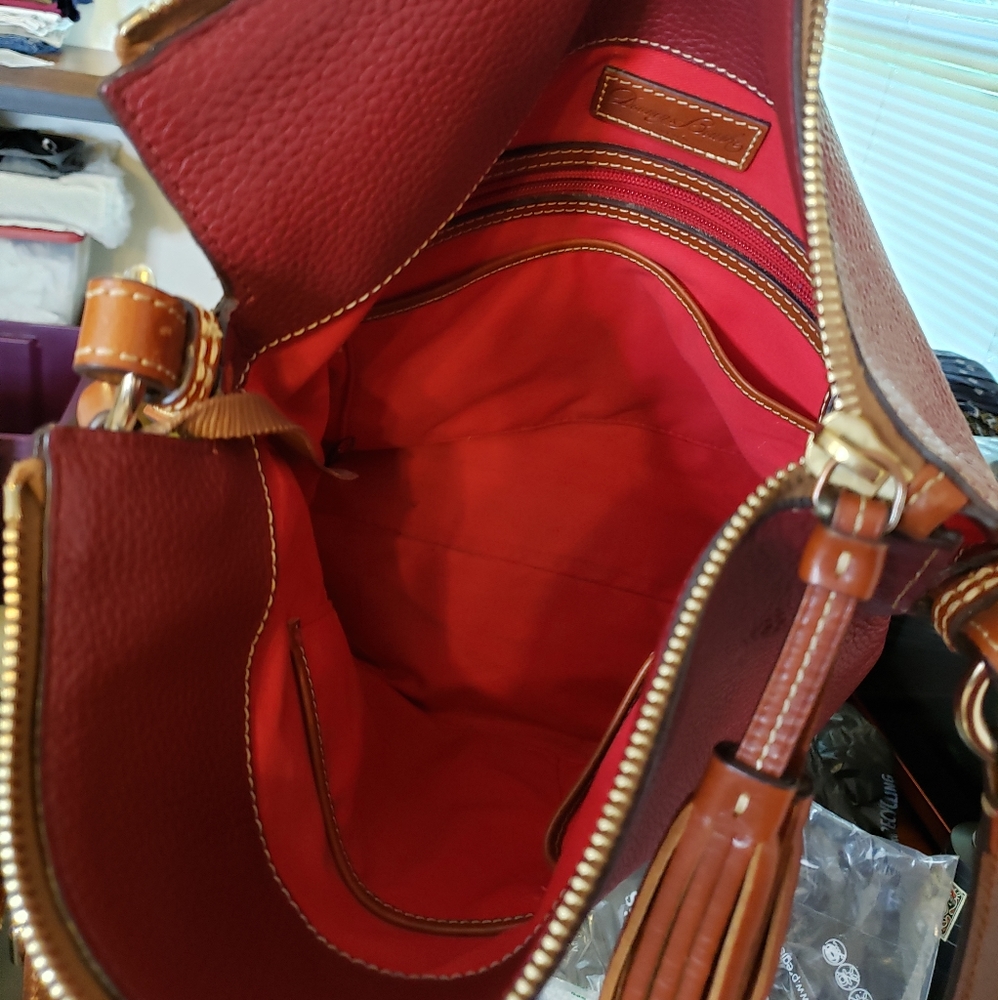 Authentic Dooney & Bourke Genuine Pebbled Leather Large Crossbody Bag Tote - Picture 16 of 16